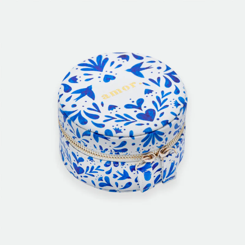 JBOX13Blueswallows_WEB_gris