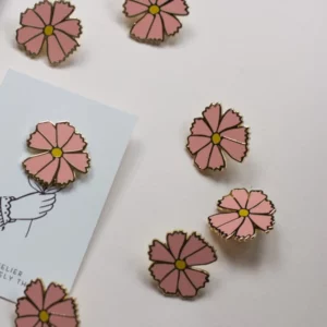 cosmo pins pin broche fleur flower rose doré