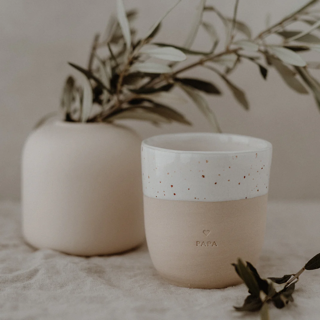 pot-030_becher_papa_photocredits_maggymelzer_15