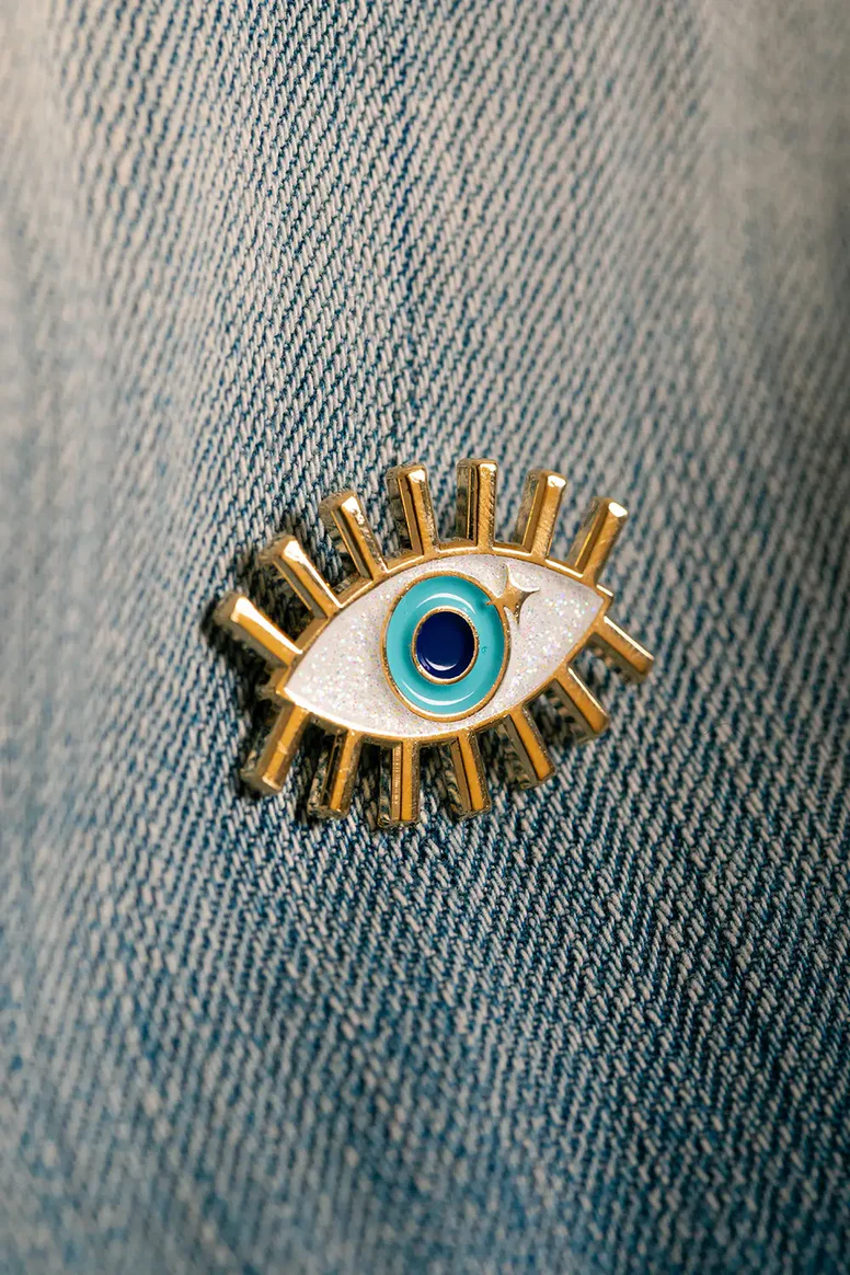 blue-eye-enamel-pin-lifestyle-denim